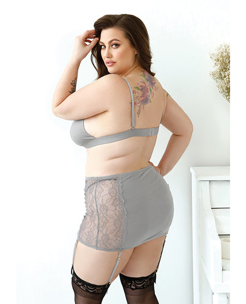 Curve Layne Lace & Microfiber Bralette w/Garter Skirt & G - String Gray