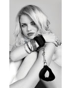 Sex & Mischief Beginner' Handcuff